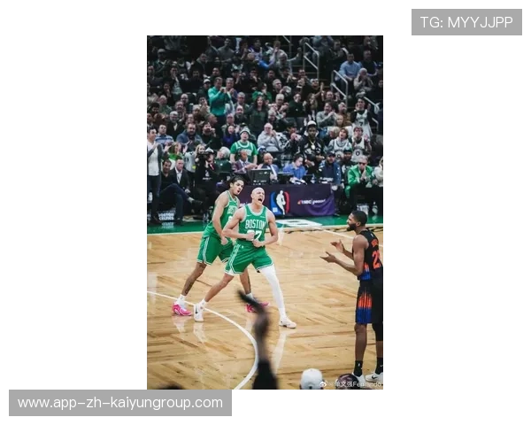 凯尔特人五连胜，布朗全场得分30+｜新赛季热力点燃球迷激情