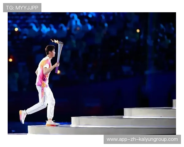 奥运火炬激励新一代运动员，奥运火炬首次燃起